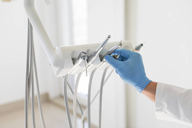 24/7 Emergency Teeth Whitening experts in Beachwood, OH
